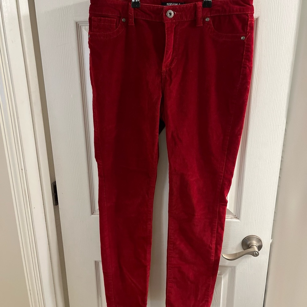 Roz & Ali  Red Corduroy Pants 10 holiday xmas
